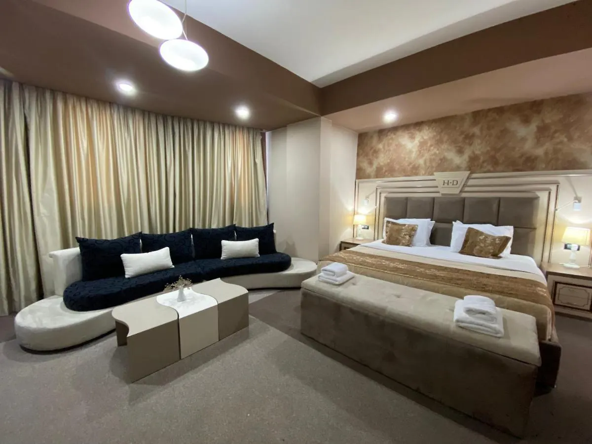 ****  Hotel Deluxe Tirana Albania