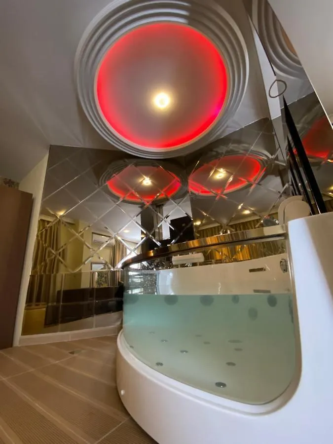 Hotel Deluxe Tirana