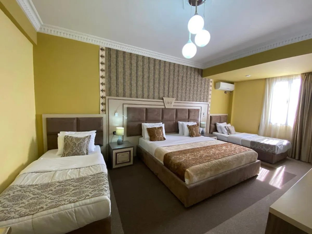 Hotel Deluxe Tiran