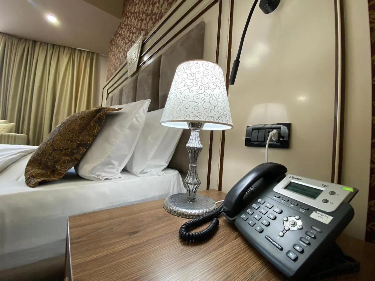 Hotel Deluxe Tirana Albania
