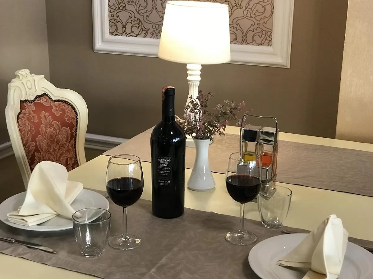 Hotel Deluxe Tirana