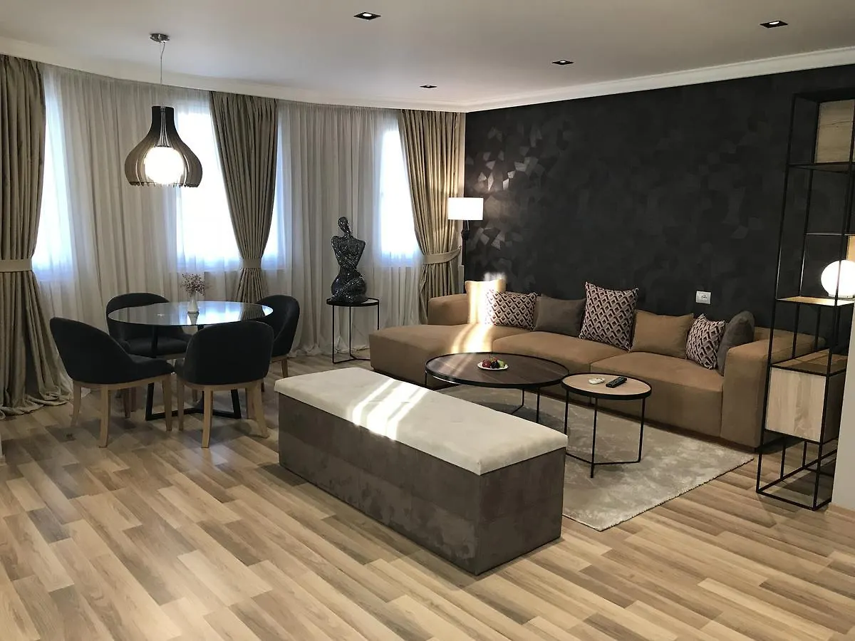 ****  Hotel Deluxe Tirana Albania