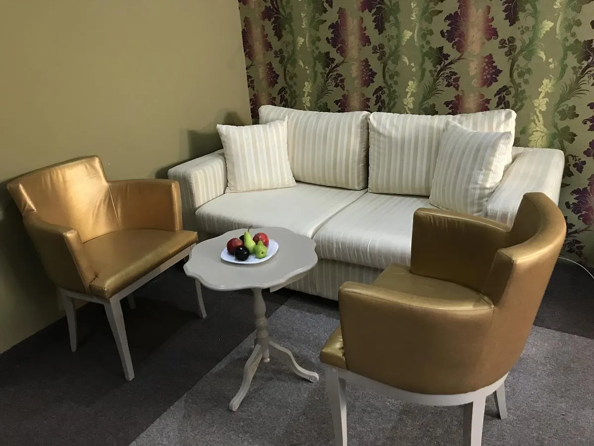 Hotel Deluxe Tirana