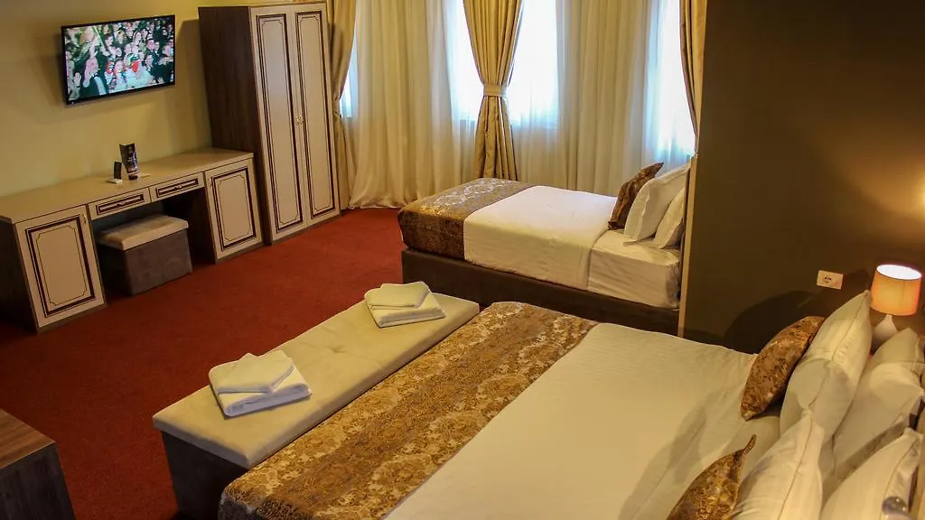 Hotel Deluxe Tirana Albania